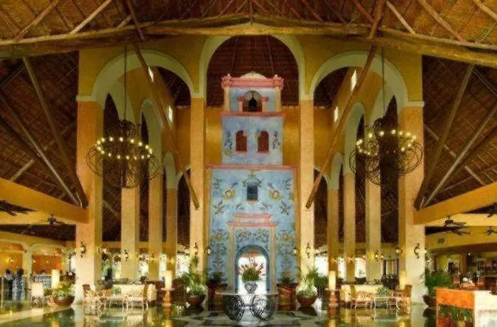 Grand Palladium Riviera And Resort